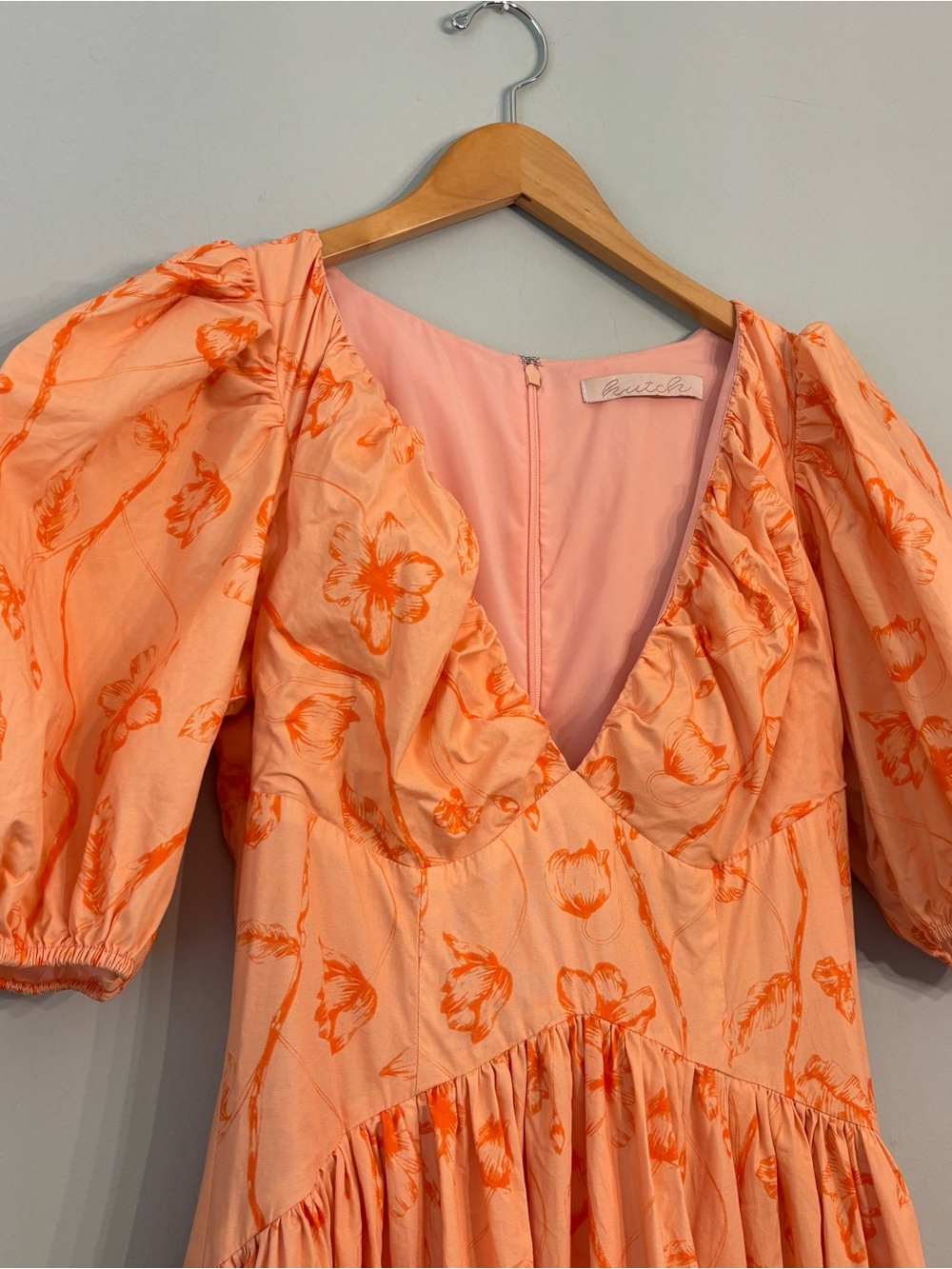 Hutch Peach and Orange Floral Midi Dress - Picture 2 of 8